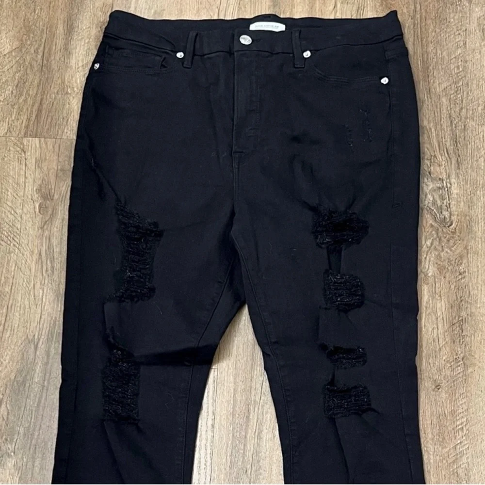 Good‎ American Good Legs Ripped Skinny Jeans Black002